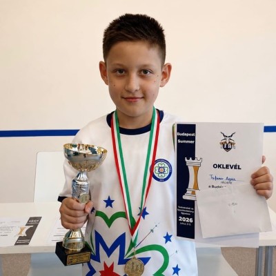 Ayaz Tufaner, Budapeşte Yaz Turnuvası'nda U1800 Kategorisinde Birinci Oldu
